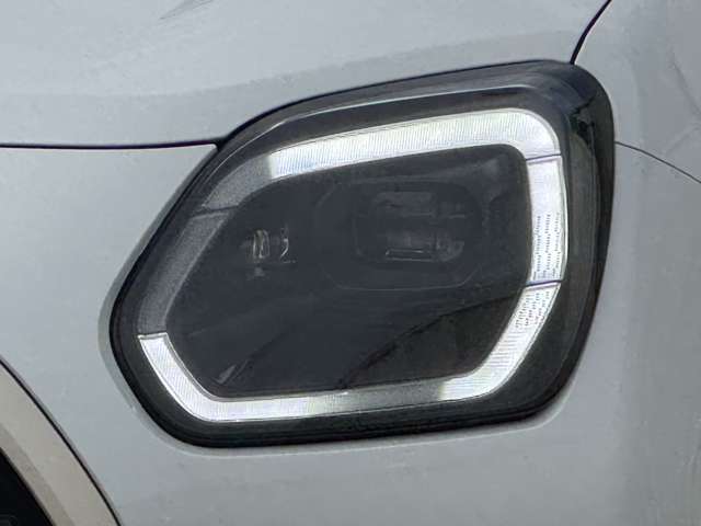 MINI Countryman 9