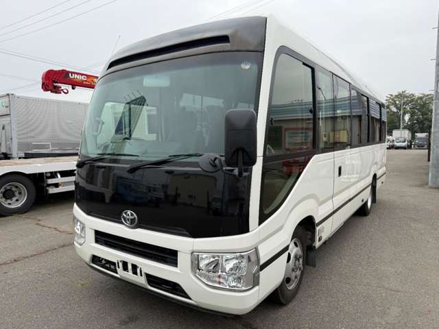 Toyota Coaster 4