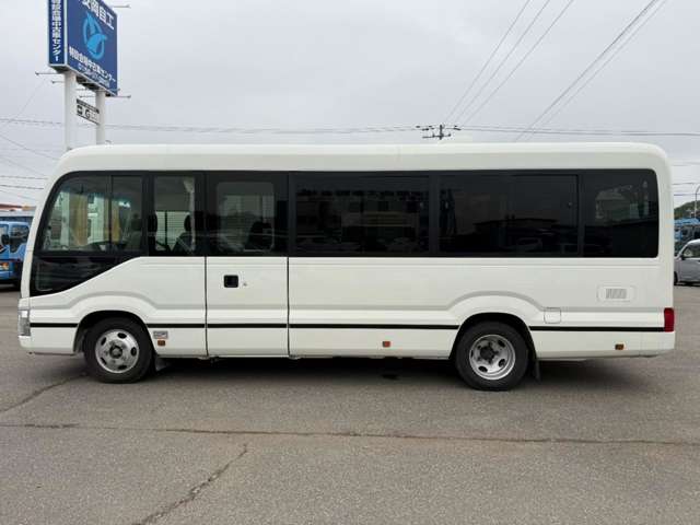 Toyota Coaster 5
