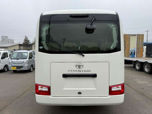 Toyota Coaster 7