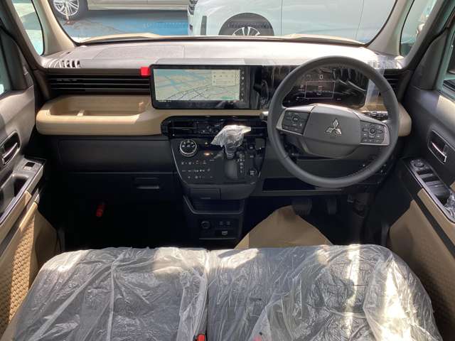 Mitsubishi Delica Mini 5