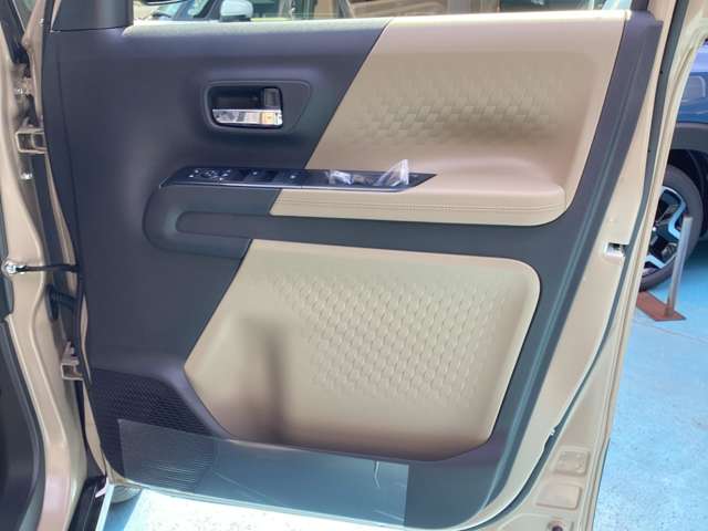 Mitsubishi Delica Mini 7