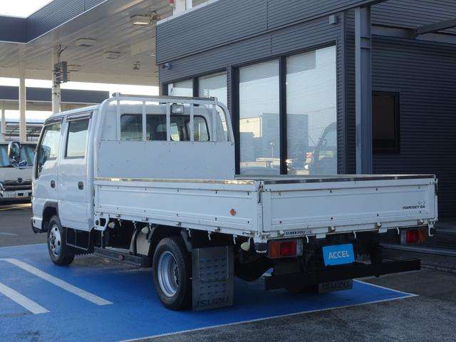 Isuzu Elf 8