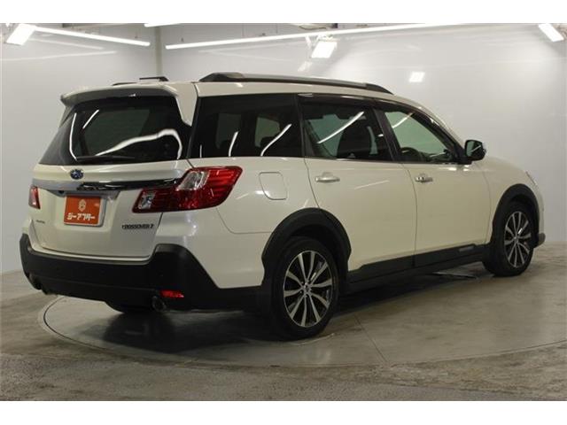 Subaru Exiga Crossover7 6