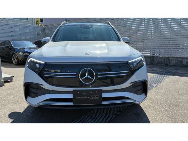 Mercedes-Benz EQB 2