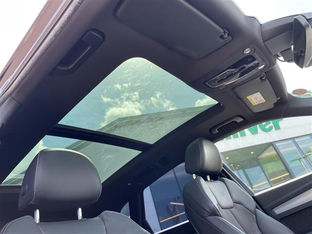Audi Q5 4
