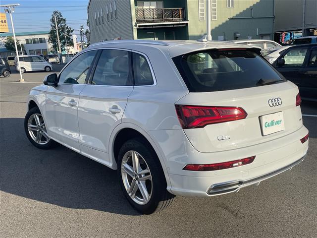 Audi Q5 8