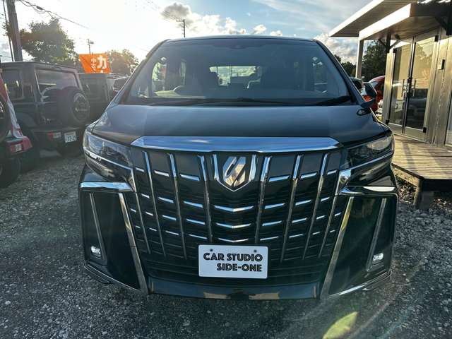 Toyota Alphard 5