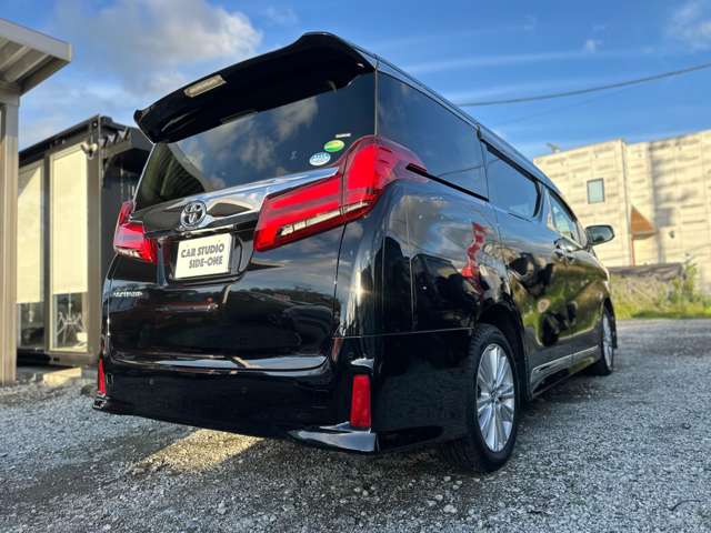 Toyota Alphard 10