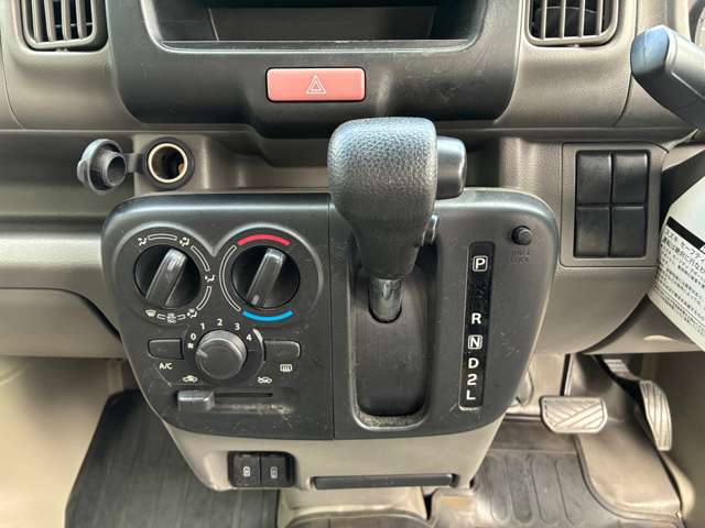 Suzuki Every 12