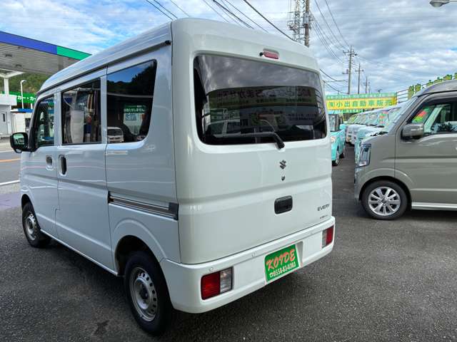 Suzuki Every 8