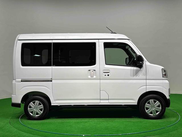 Daihatsu Atrai 7