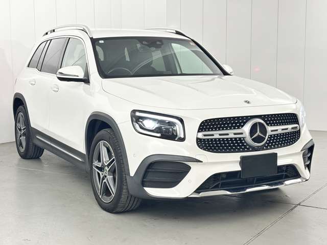 Mercedes-Benz GLB 7