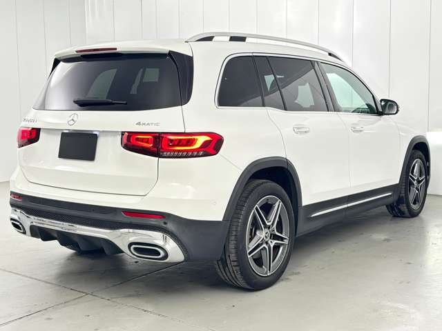 Mercedes-Benz GLB 9