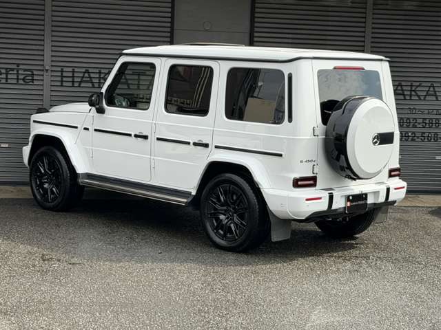 Mercedes-Benz G-Class 9