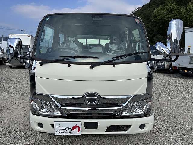 Hino Dutro 2