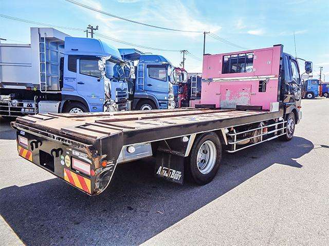 Mitsubishi Fuso Fighter 5