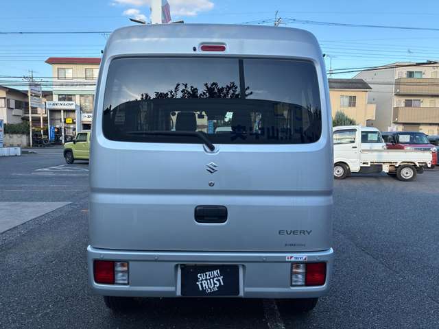 Suzuki Every 7