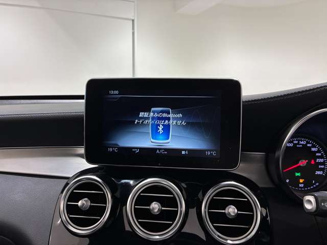 Mercedes-Benz GLC 10
