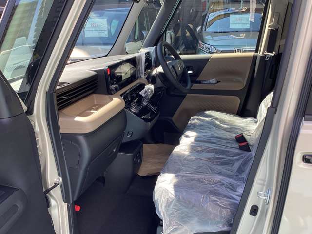 Mitsubishi Delica Mini 9