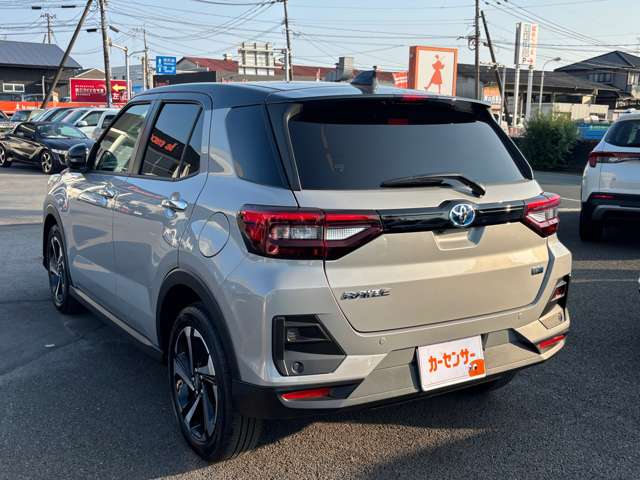 Toyota Raize 7