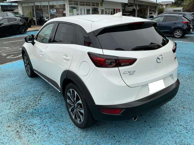 Mazda CX-3 4