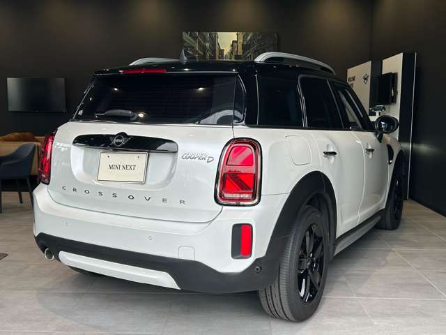 MINI Crossover 4