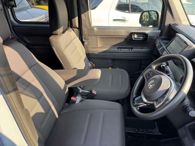 Honda N-VAN 8
