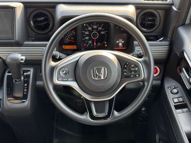 Honda N-VAN 9