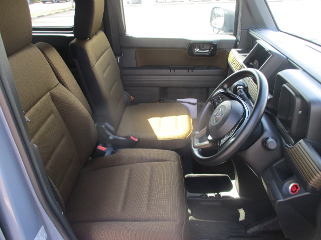 Honda N-VAN 4