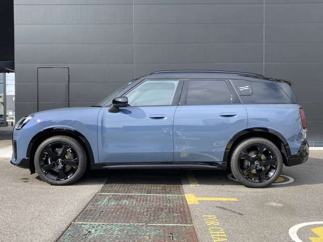 MINI Countryman 6