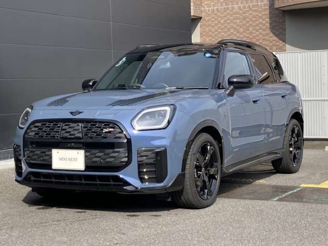MINI Countryman 8