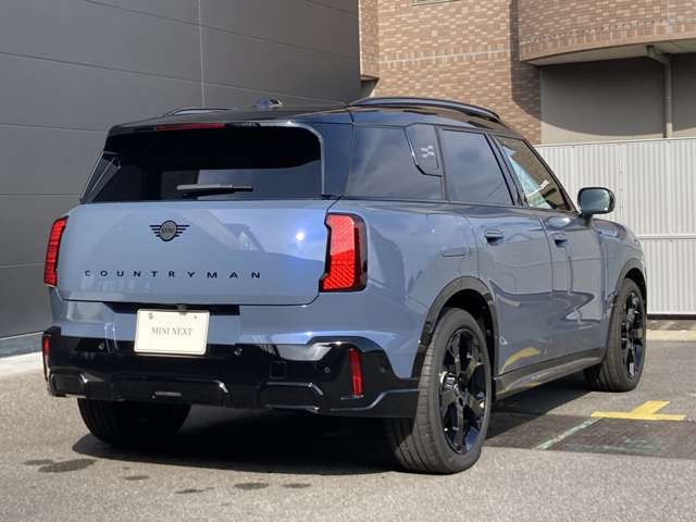 MINI Countryman 9