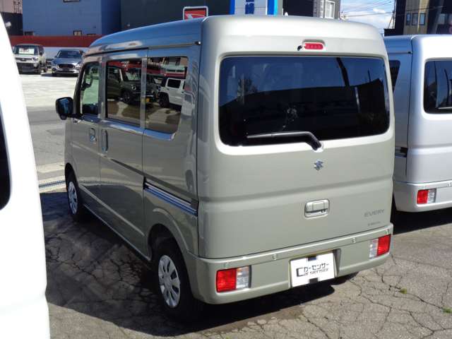 Suzuki Every 4