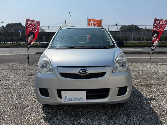 Daihatsu Mira 5