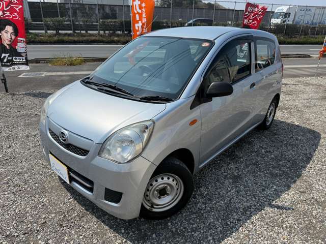Daihatsu Mira 9