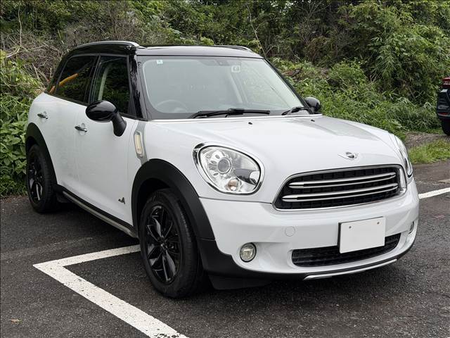 MINI Crossover 5