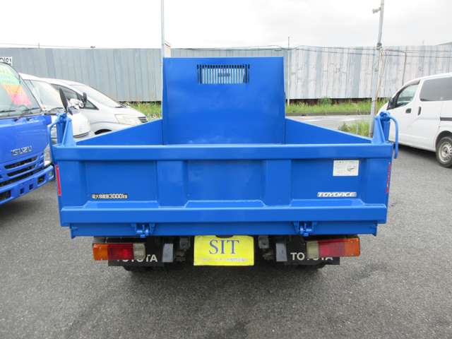 Toyota Toyoace 6