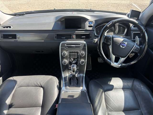 Volvo XC70 5