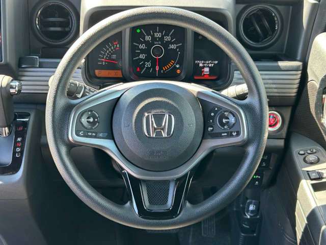 Honda N-VAN 12