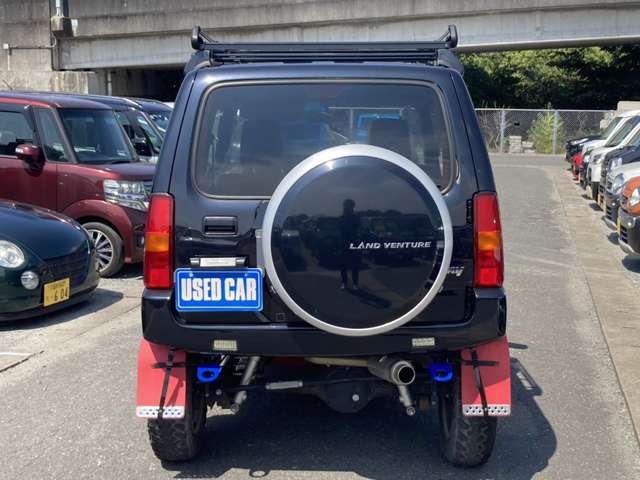Suzuki Jimny 8