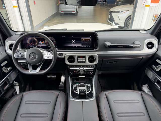 Mercedes-Benz G-Class 4