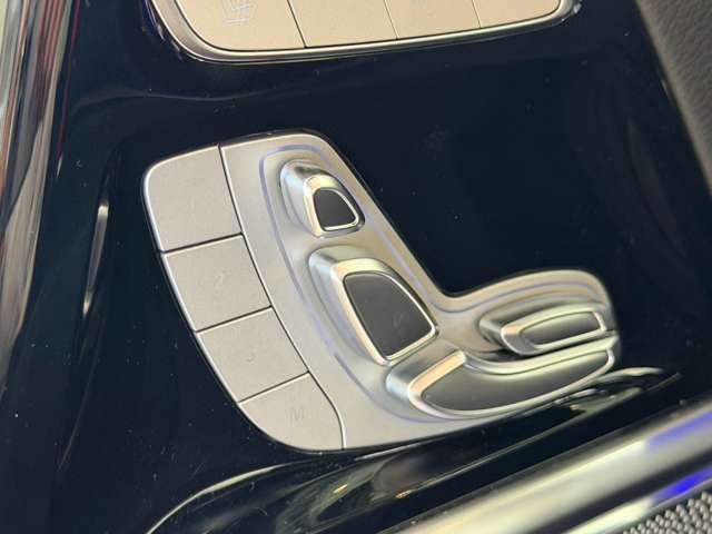Mercedes-Benz G-Class 10