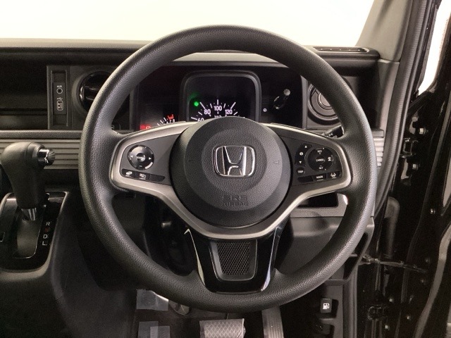 Honda N-VAN 11