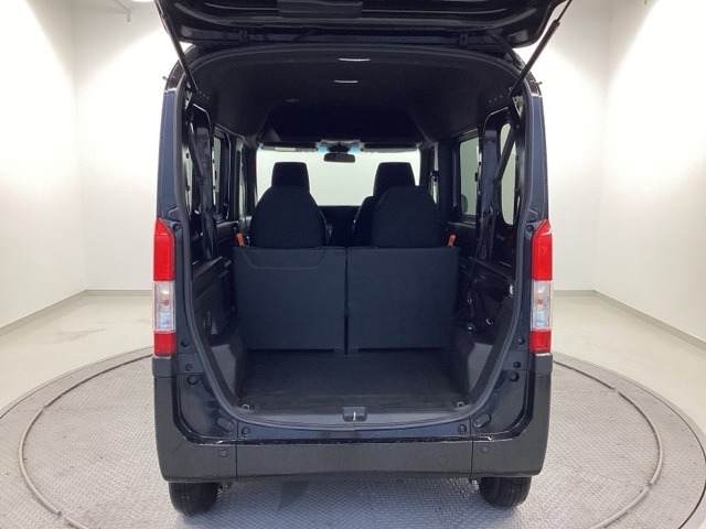 Honda N-VAN 5