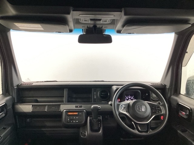 Honda N-VAN 10