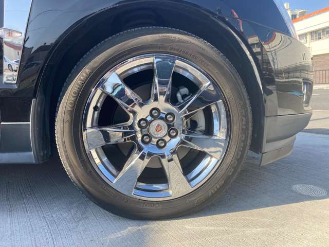 Cadillac SRXCrossover 8
