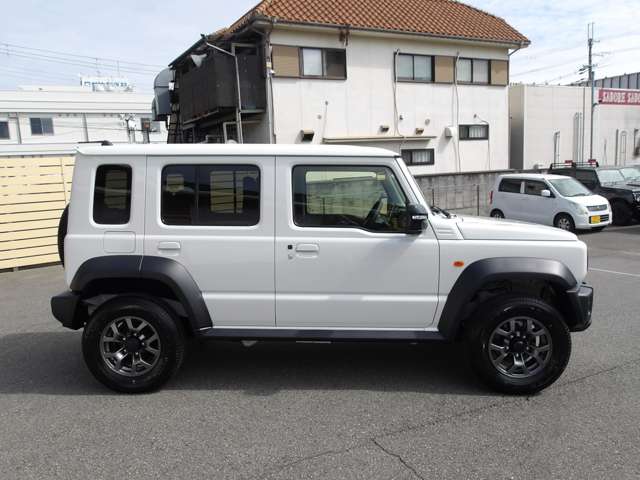 Suzuki Jimny Nomade 5