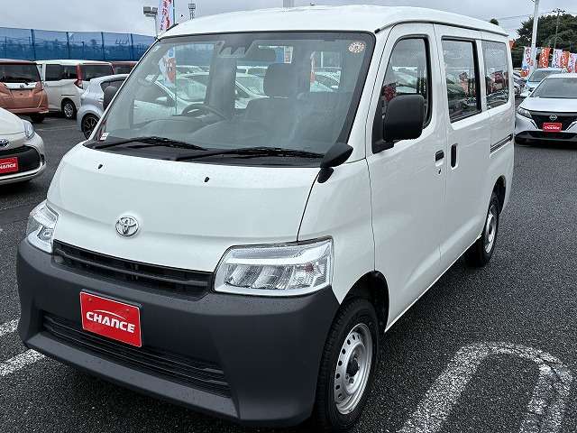 Toyota Town Ace Van 5