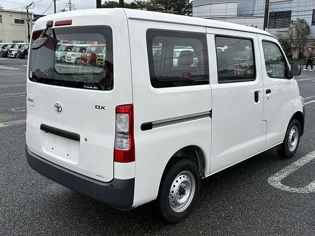 Toyota Town Ace Van 9